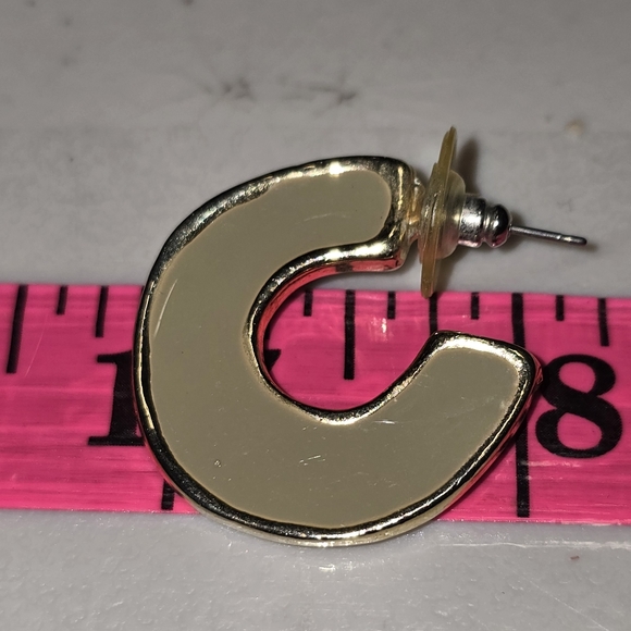 Vintage Gold Tone Enamel Hoop Earrings - Picture 2 of 2